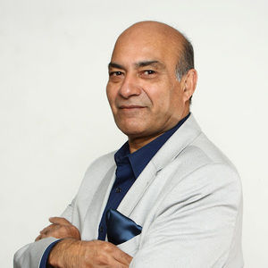 Meet your Posher, Waseem